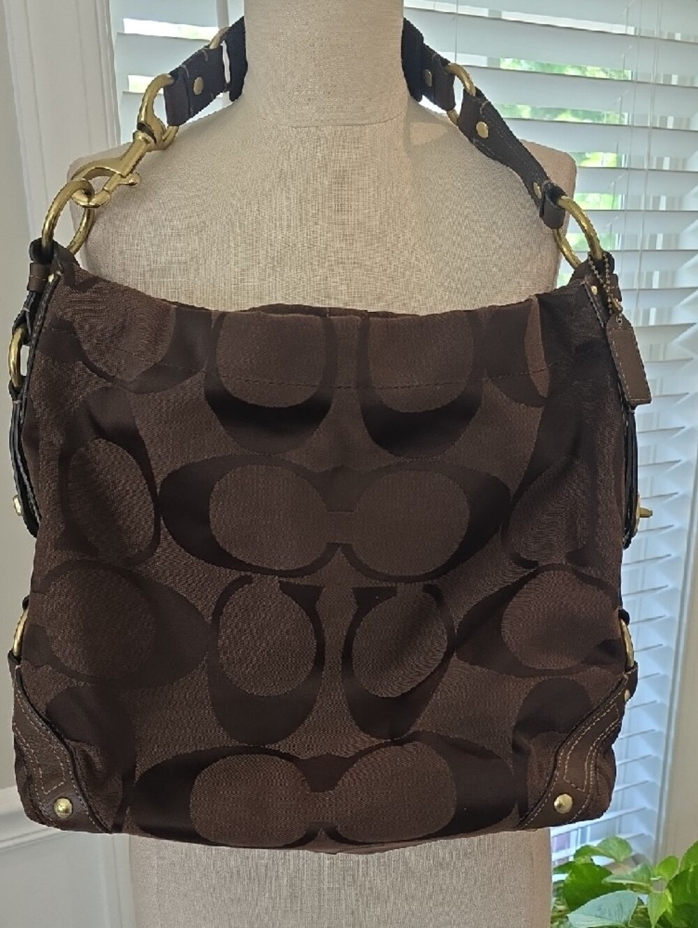 Coach Brown Signature Canvas Shoulder Bag with Gold-Tone Hardware - Picture 6 of 14